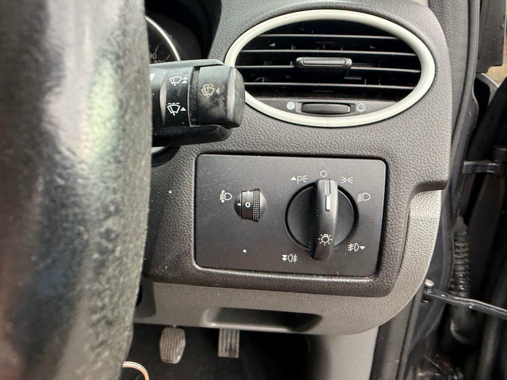Ford Focus Titanium Tdci Silver #17