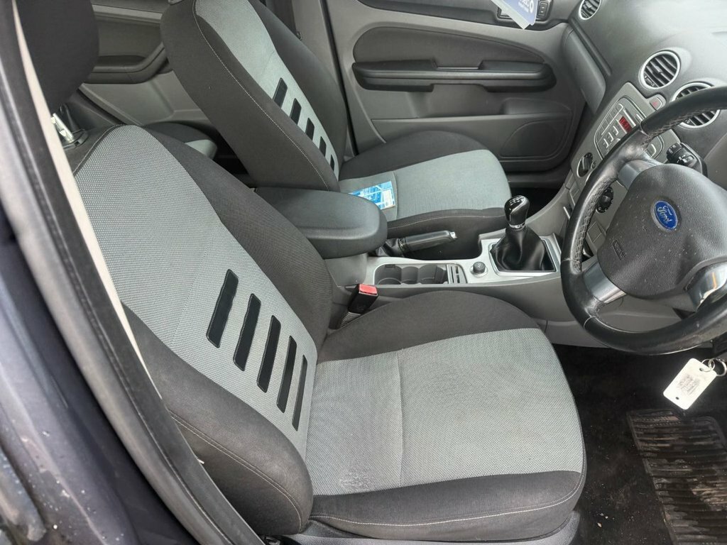 Ford Focus Titanium Tdci Silver #11