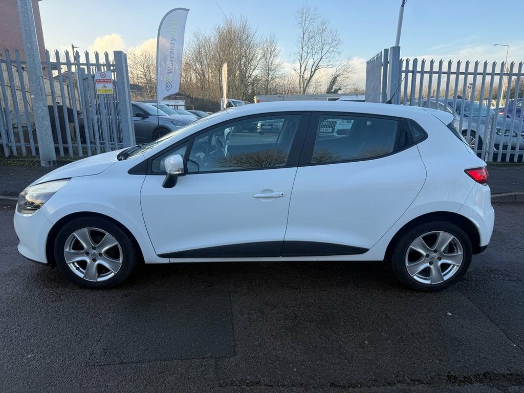 Renault Clio 1.2L Expression White #5