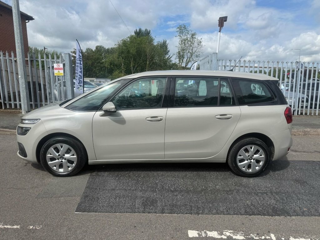 Citroen Grand C4 Picasso 1.6L Touch Edition YG17VYA Beige #5