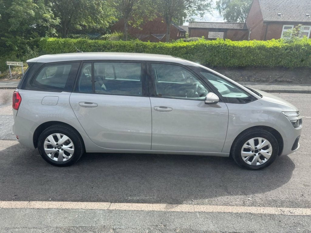 Citroen Grand C4 Picasso 1.6L Touch Edition YG17VYA Beige #2