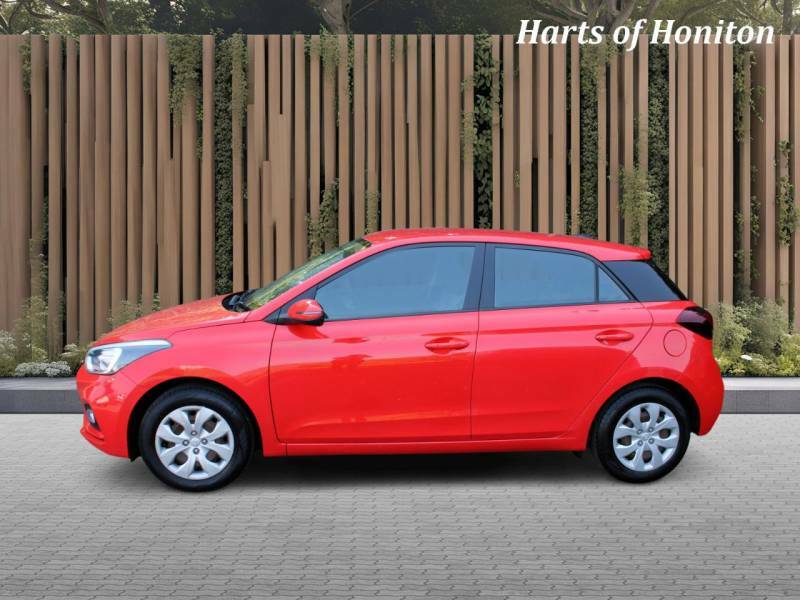 Hyundai I20 1.2 S Connect Mpi Red #6