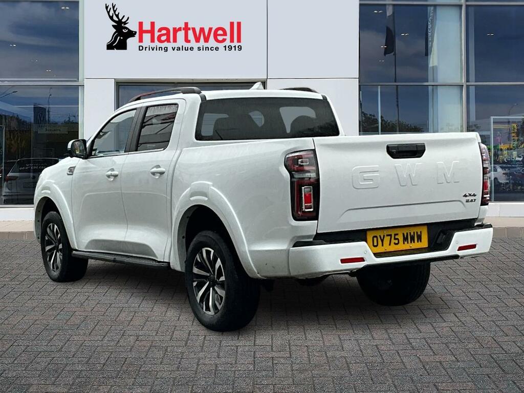 Great Wall POER300 2.4D Ultra Pickup Double Cab 4Wd E OY75MWW White #5