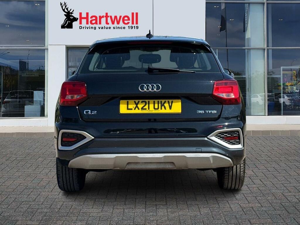 Audi Q2 1.5 Tfsi Cod 35 Sport Suv S Tronic Euro LX21UKV Black #4