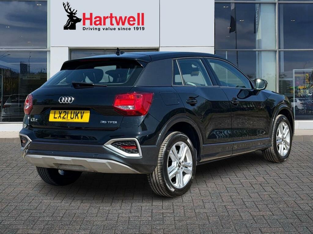 Audi Q2 1.5 Tfsi Cod 35 Sport Suv S Tronic Euro LX21UKV Black #3
