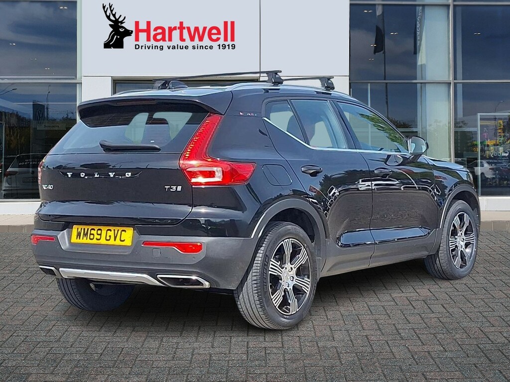 Volvo XC40 1.5 T3 Inscription Suv Euro 6 Ss WM69GVC Black #3