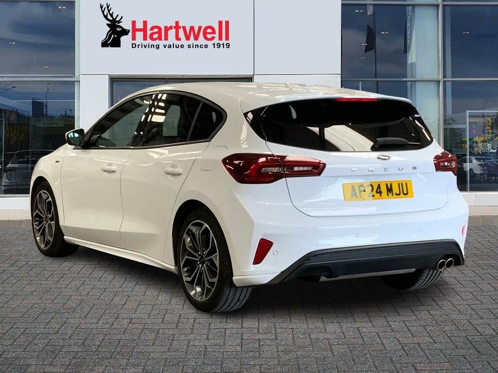 Ford Focus 1.0T Ecoboost Mhev St-line X Hatchback AP24MJU White #5