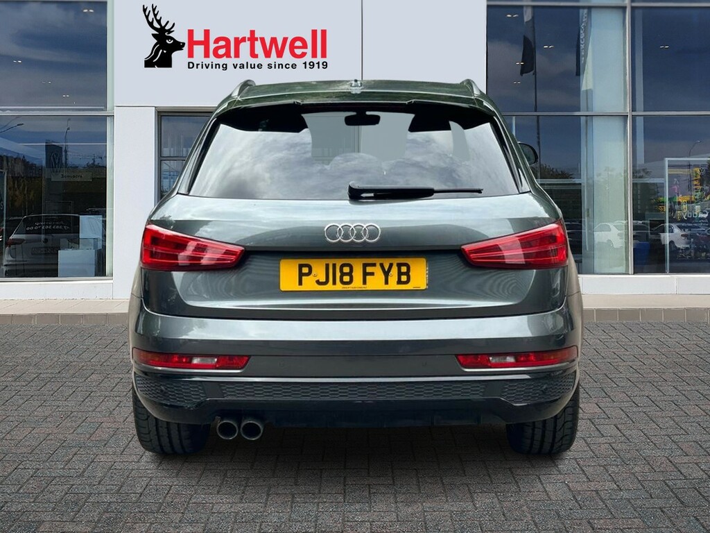 Audi Q3 1.4 Tfsi Cod Black Edition Suv S Tronic PJ18FYB Grey #4