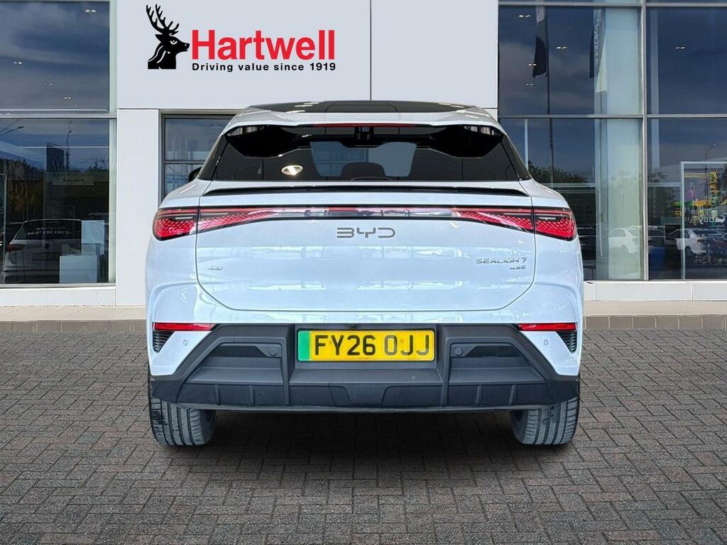 Byd Sealion 7 91.3Kwh Excellence Suv Awd 530 FY26OJJ White #4