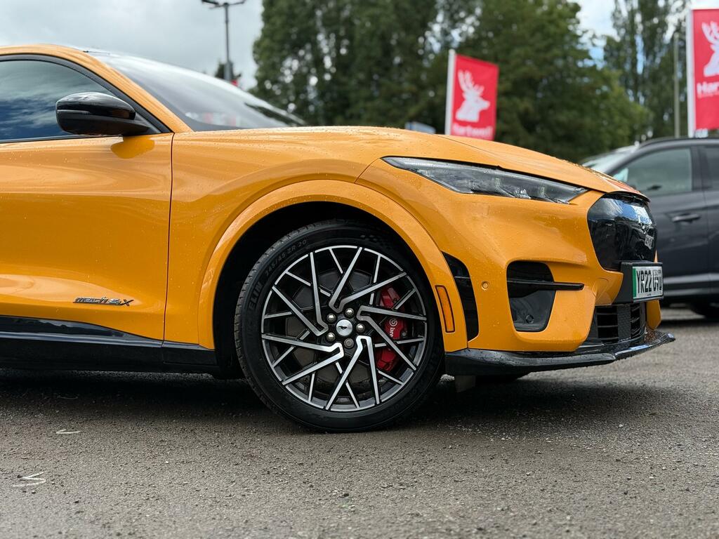 Ford Mustang Mach-E Extended Range 91Kwh Gt Suv YR22UVD Orange #6