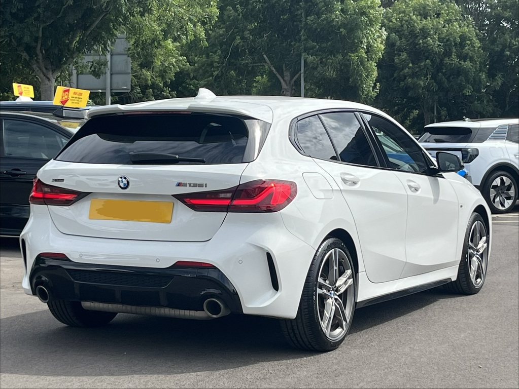BMW 1 Series 2.0 M135i Hatchback Xdrive Euro 6  White #4