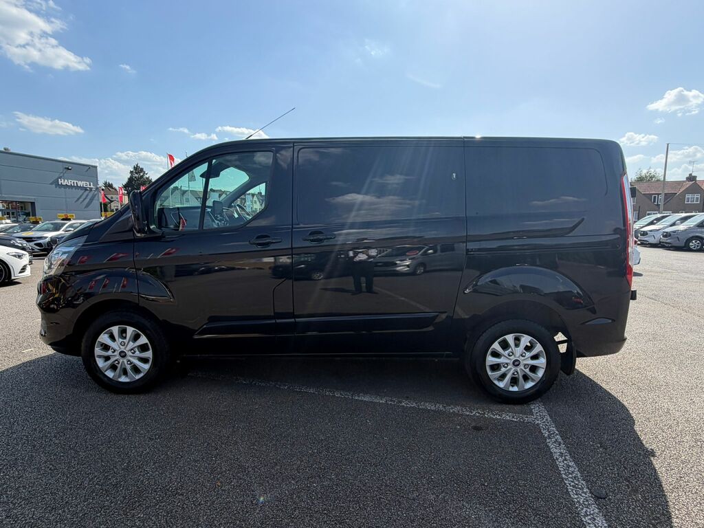 Ford Transit Custom 2.0 280 Ecoblue Limited Panel Van Manua LM22UTT Black #4
