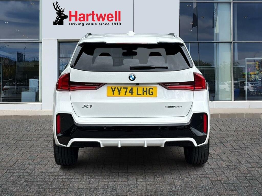 BMW X1 1.5 20I Mht M Sport Suv Hybrid Dct Sdri YY74LHG White #4