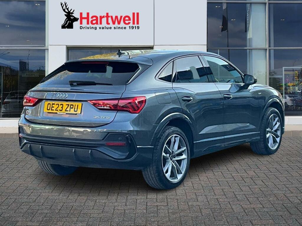 Audi Q3 1.5 Tfsi Cod 35 Black Edition Sportback OE23ZPU Grey #3