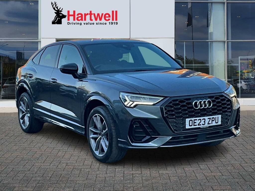 Audi Q3 1.5 Tfsi Cod 35 Black Edition Sportback Grey