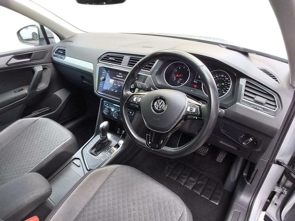 Volkswagen Tiguan R-line Tech Tdi White #10