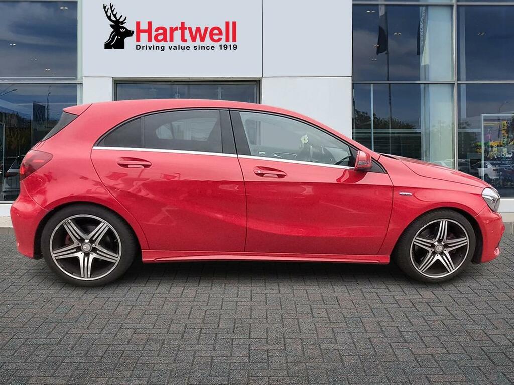 Mercedes-Benz A Class 2.0 A250 Amg Hatchback 7G-dct 4Matic Eu Red #2