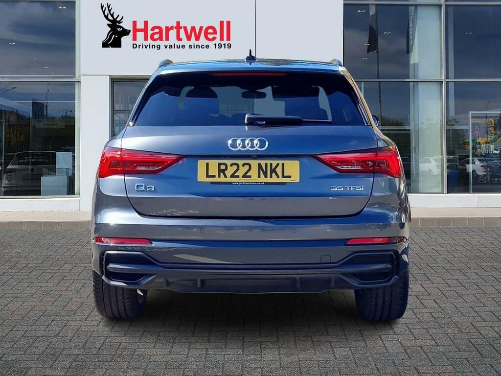 Audi Q3 1.5 Tfsi Cod 35 Black Edition Suv S Tro Grey #4