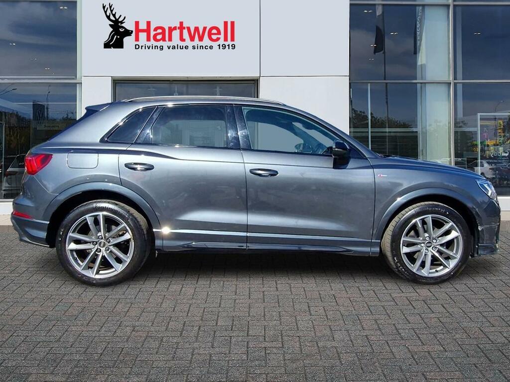 Audi Q3 1.5 Tfsi Cod 35 Black Edition Suv S Tro Grey #2