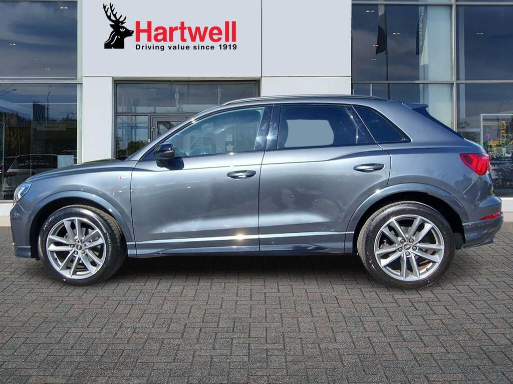 Audi Q3 1.5 Tfsi Cod 35 Black Edition Suv S Tro Grey #6