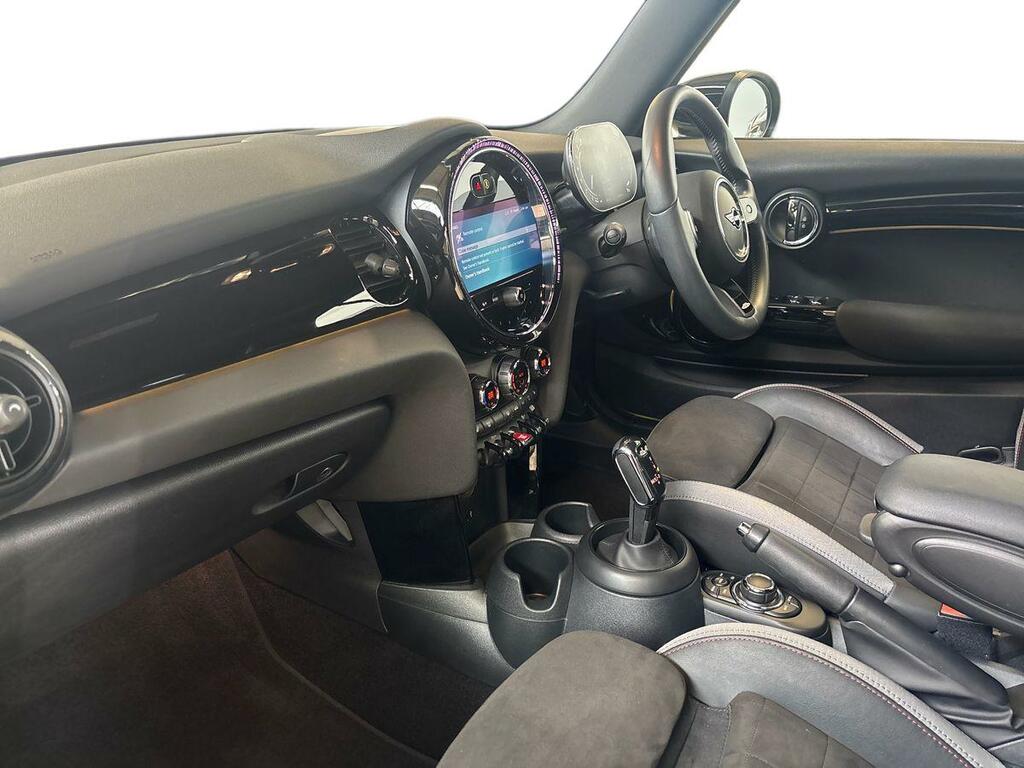 Mini Convertible 2.0 Cooper S Sport II Comfortnav Pack Black #15