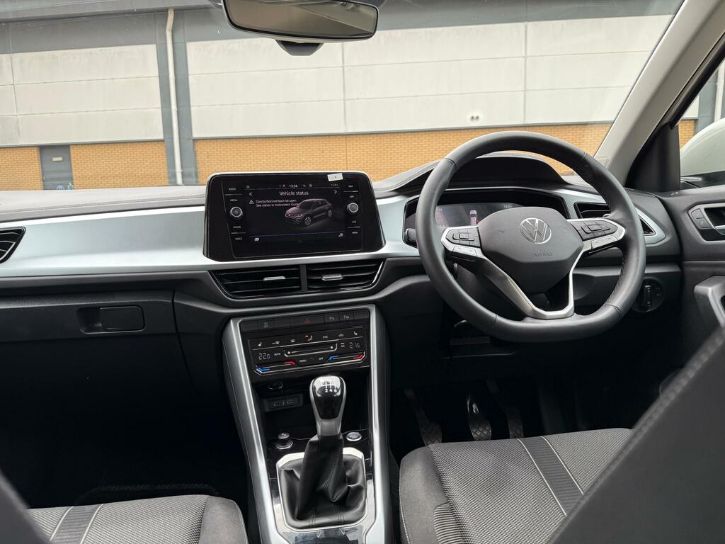 Volkswagen T-Roc 1.0 Tsi Match Suv Euro 6 Ss Grey #3