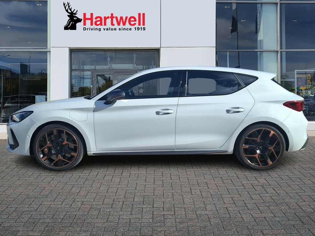 Cupra Leon 1.5 Ehybrid 25.8Kwh Vz3 Hatchback Plug- White #6