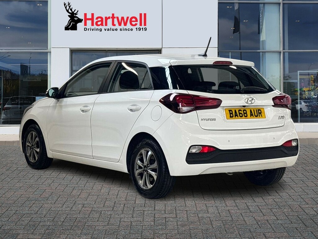 Hyundai I20 1.2 Se Launch Edition Hatchback White #5
