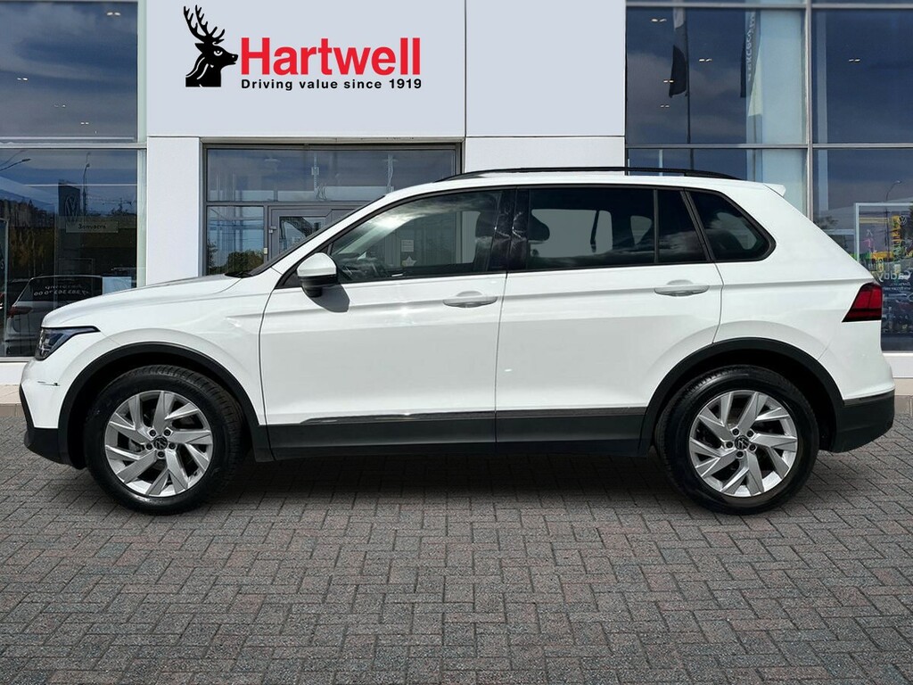 Volkswagen Tiguan 1.5 Tsi Life Suv Euro 6 Ss 1 GD72HYX White #6