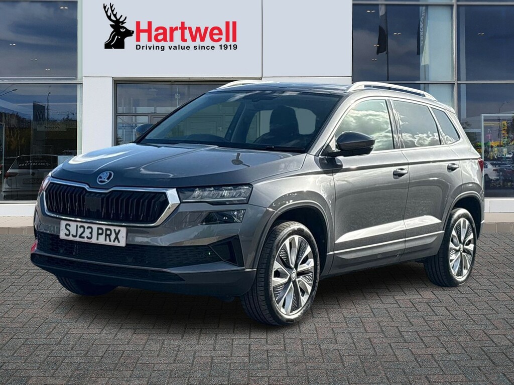 Skoda Karoq Se L Black #7
