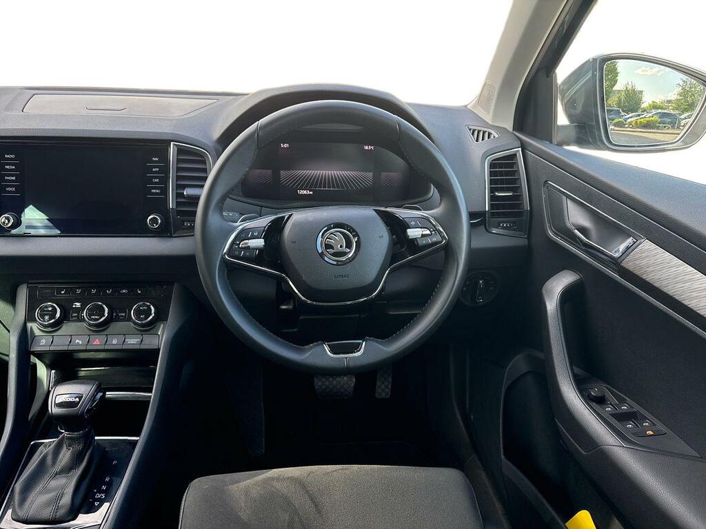Skoda Karoq Se L Black #12