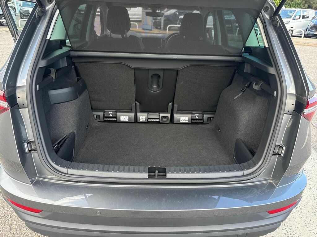 Skoda Karoq Se L Black #18