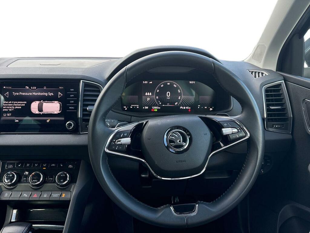 Skoda Karoq Se L Black #13