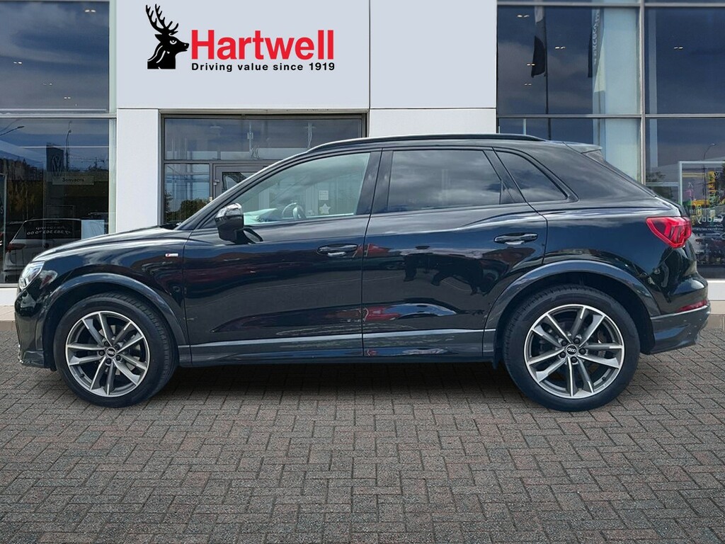 Audi Q3 1.5 Tfsi Cod 35 Black Edition Suv S Tro Black #6