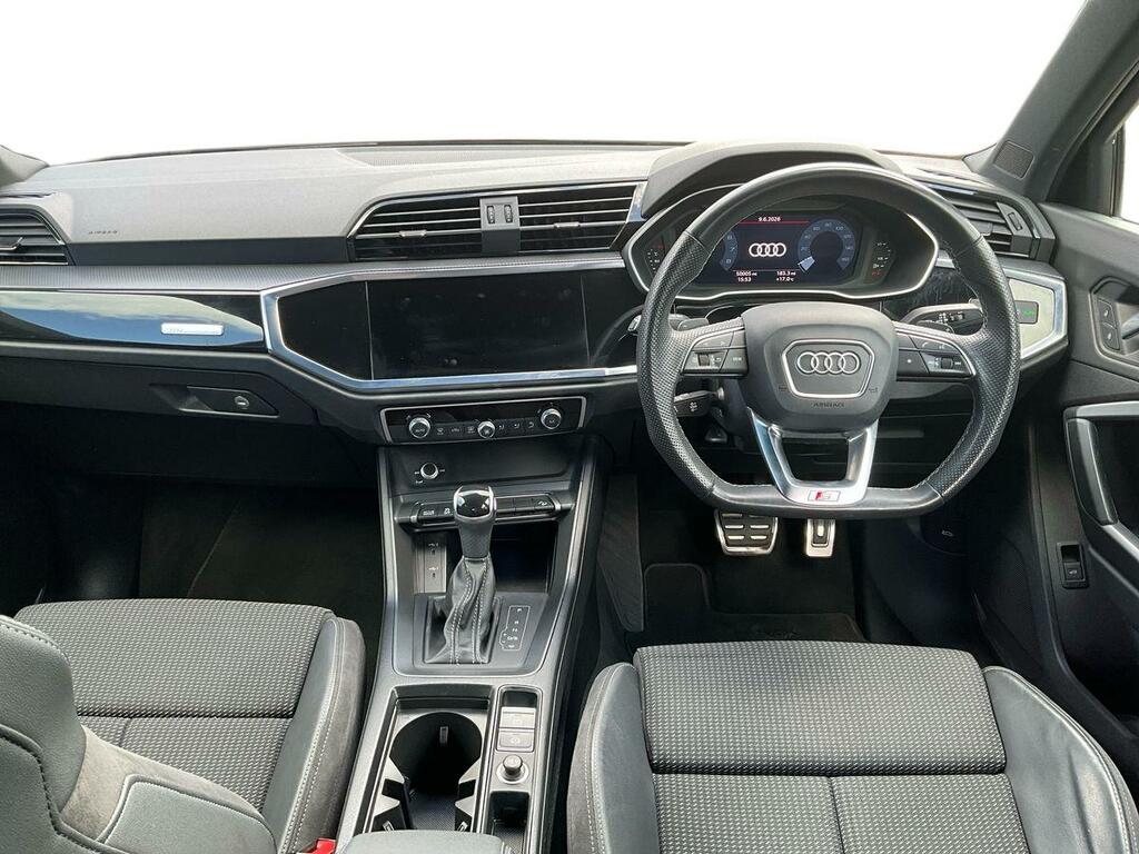 Audi Q3 35 Tfsi Sport Red #11