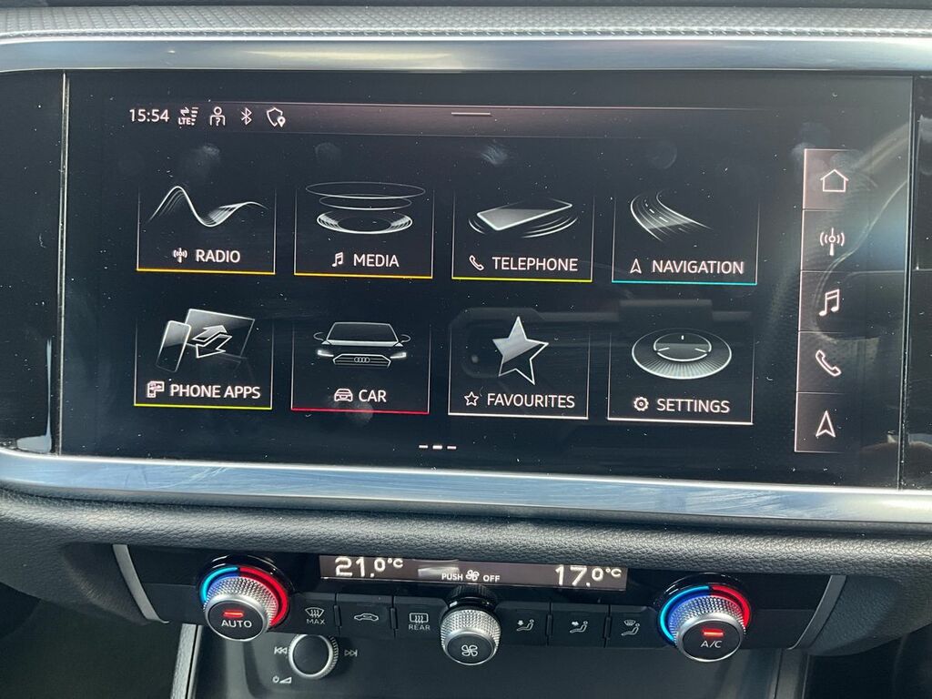 Audi Q3 35 Tfsi Sport Red #20
