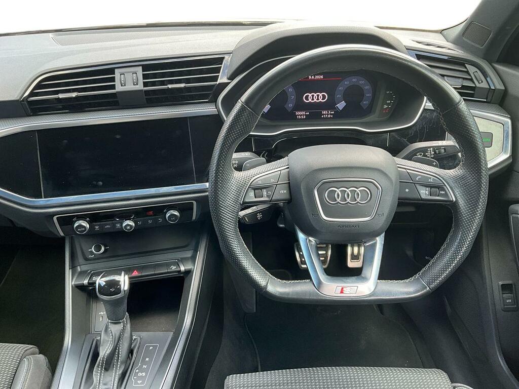 Audi Q3 35 Tfsi Sport Red #12