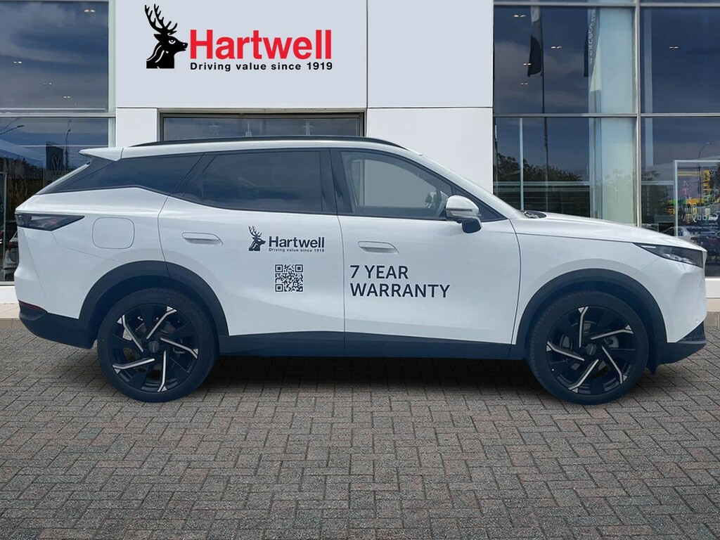 Omoda 7 1.5T Shs 18.4Kwh Noble Suv Plug-in Hybr White #2
