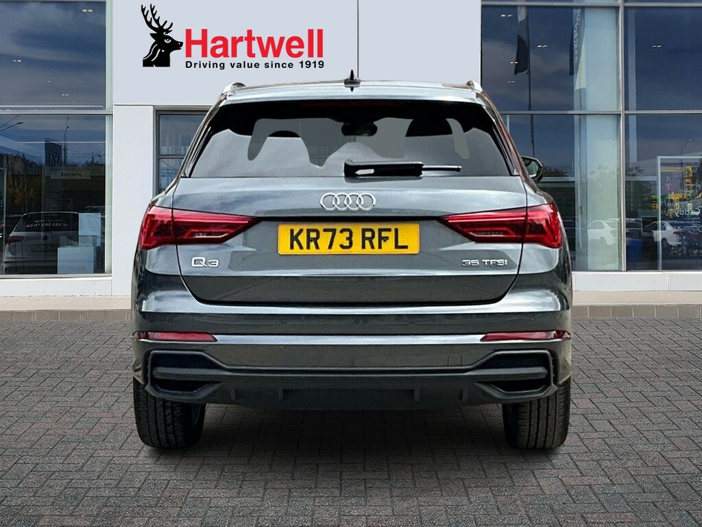 Audi Q3 1.5 Tfsi Cod 35 S Line Suv S Tronic Eur Grey #4
