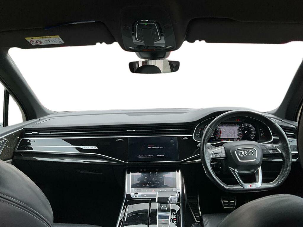 Audi Q7  Black #11