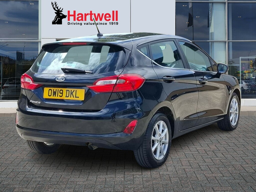Ford Fiesta 1.1 Ti-vct Zetec Hatchback Euro Black #3