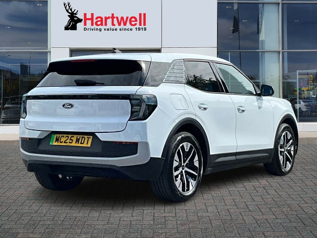 Ford Explorer Extended Range 77Kwh Select Suv White #3
