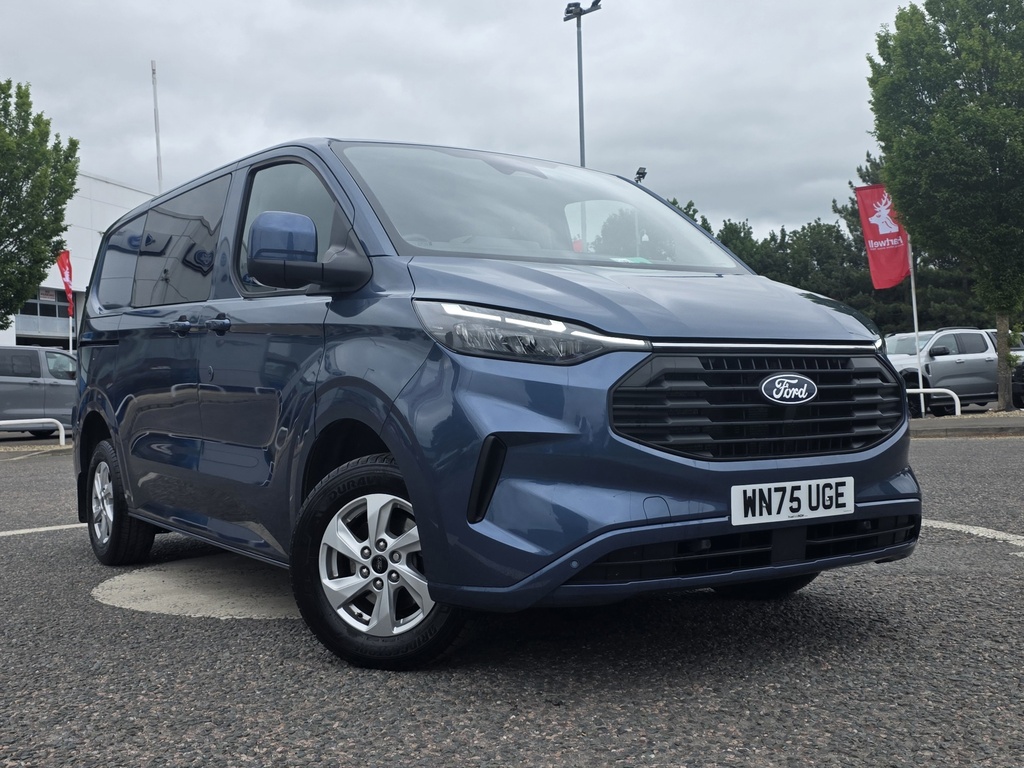 Ford Transit Custom 320 L1 6 Seat Double Cab Limited 2.0 Ecoblue 136Ps Blue