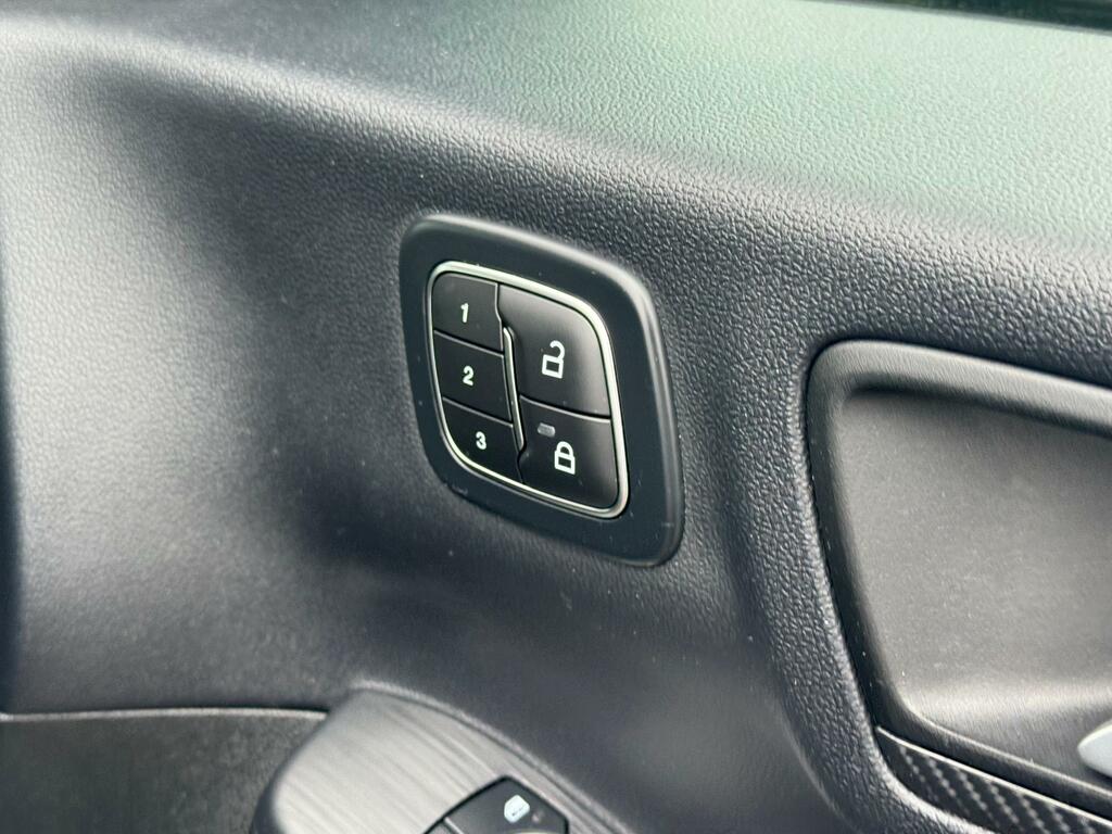 Ford Kuga 2.5 Phev St-line X Cvt Black #30