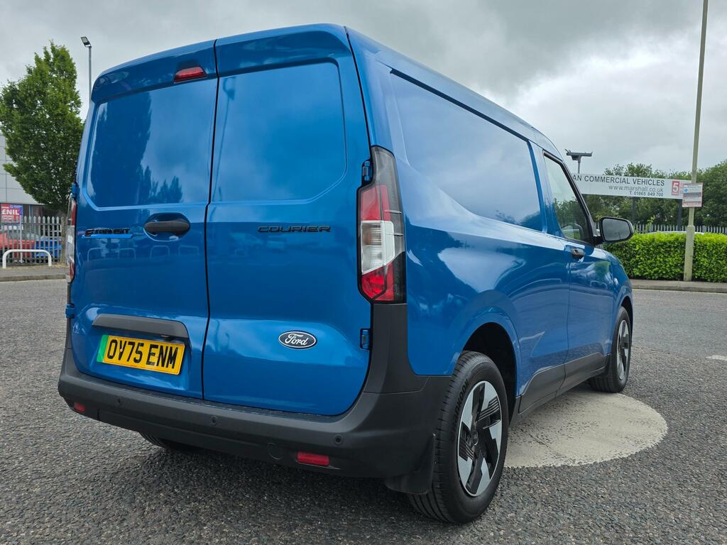 Ford Transit Courier E-transit Courier Trend 43Kwh 136 Fwd 1 Speed Blue #10
