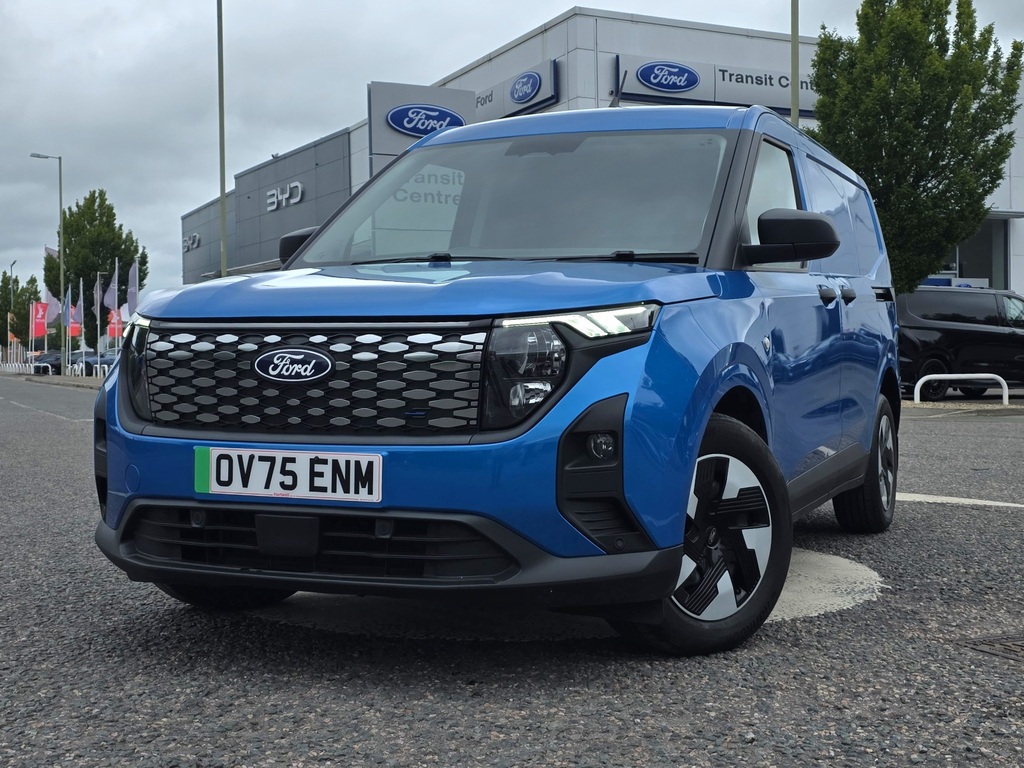 Ford Transit Courier 43Kwh Trend Panel Van Swb 136 P Blue #3