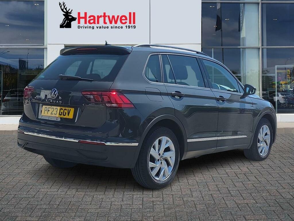 Volkswagen Tiguan 1.5 Tsi Life Suv Euro 6 Ss 1 Grey #3