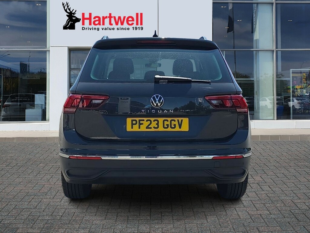 Volkswagen Tiguan 1.5 Tsi Life Suv Euro 6 Ss 1 Grey #4
