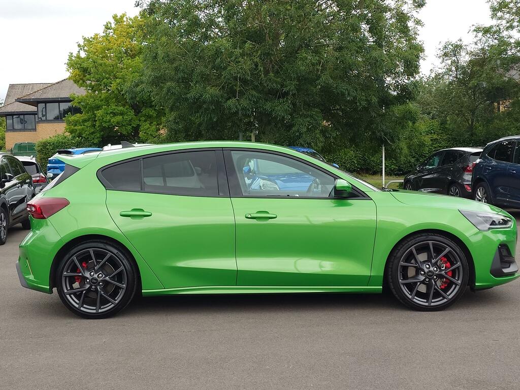 Ford Focus 2.3T Ecoboost St Performance Pack Man Green #5