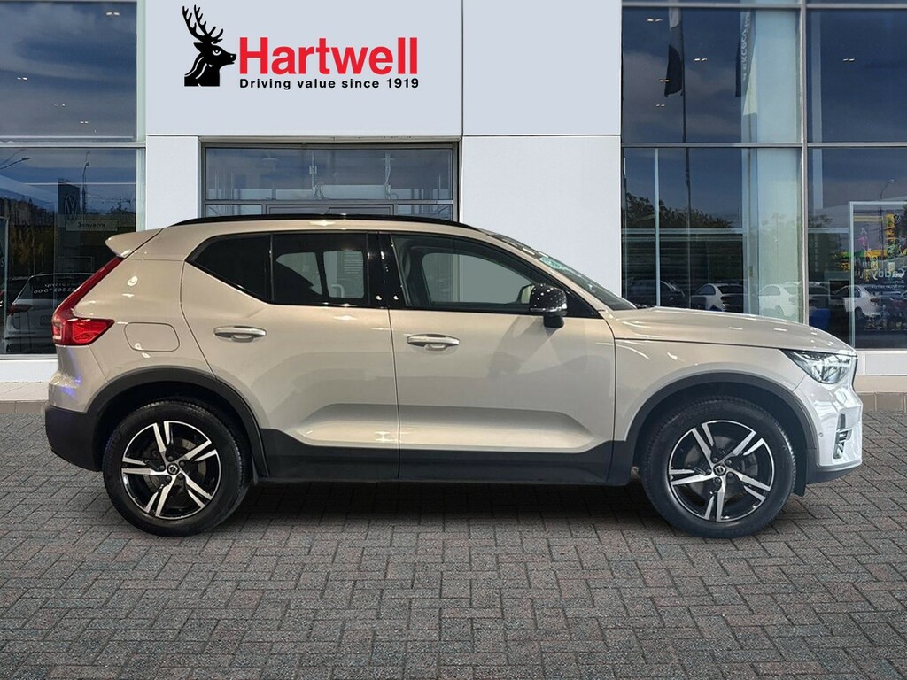 Volvo XC40 2.0 B3 Mhev Plus Dark Suv Hybrid Dct Au Silver #2